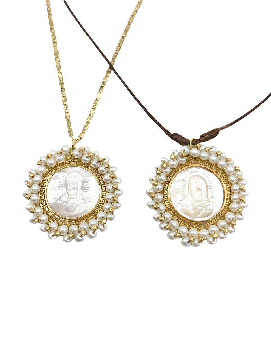 Collar con dije circular 1