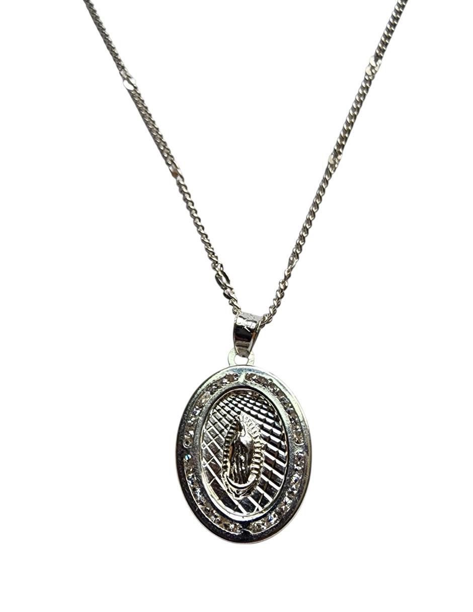 Medalla y cadena Virgen de Guadalupe de ovalado de plata P 925 Medalla y cadena Virgen de Guadalupe de ovalado de plata P 925
