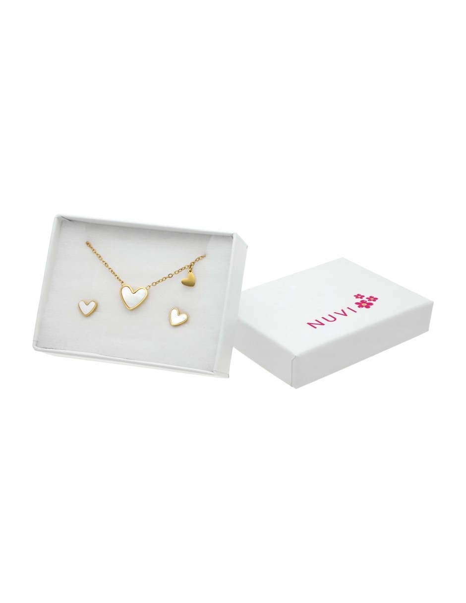 Aretes y collar de corazón 3