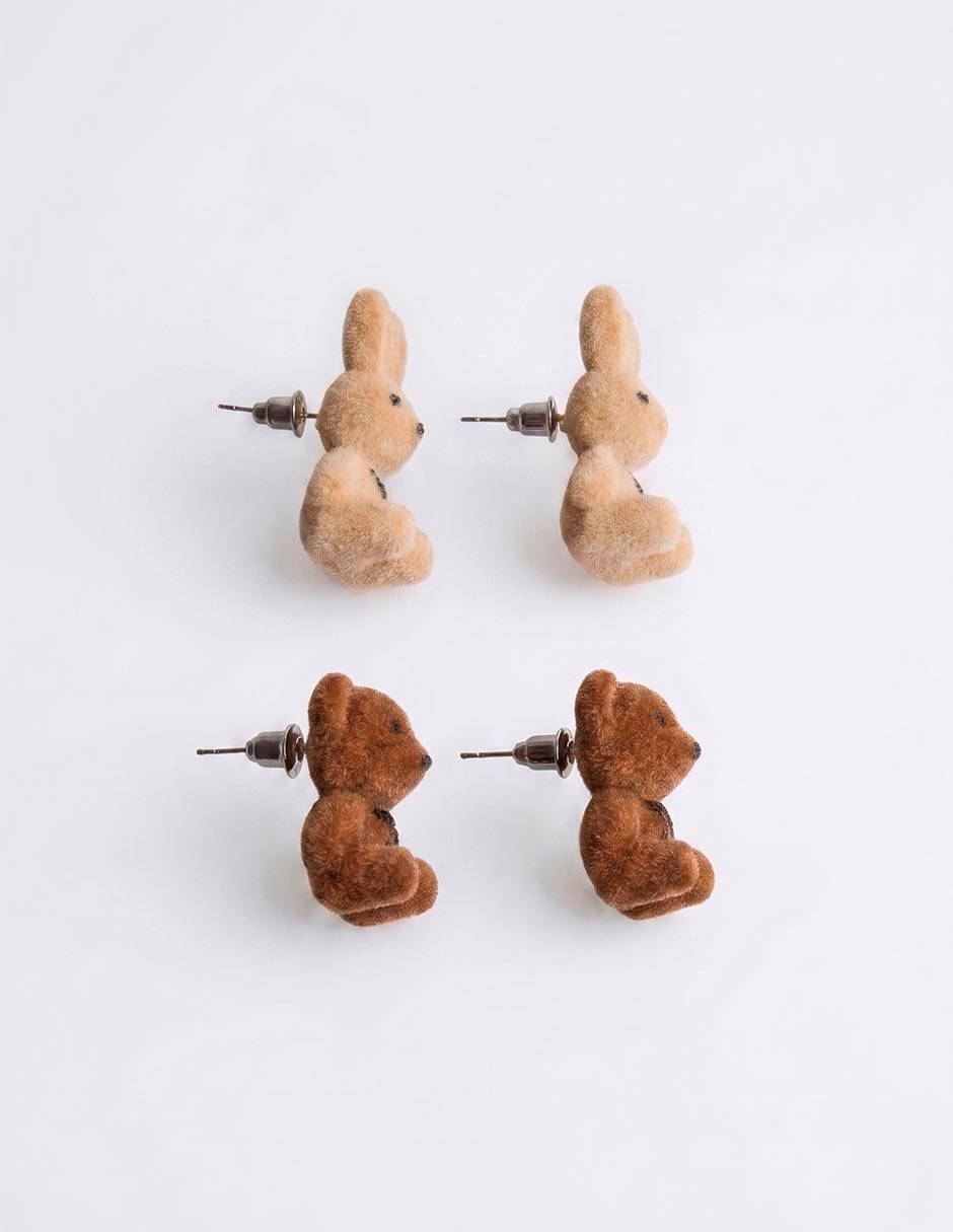 Set de aretes de oso con acabado texturizado 2