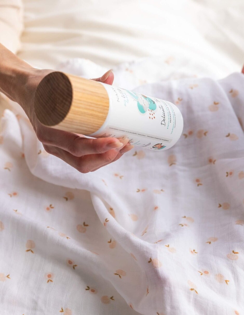 Crema para Cuerpo recomendada para Calmar la piel de Día y noche Delicate Touch para piel Sensible